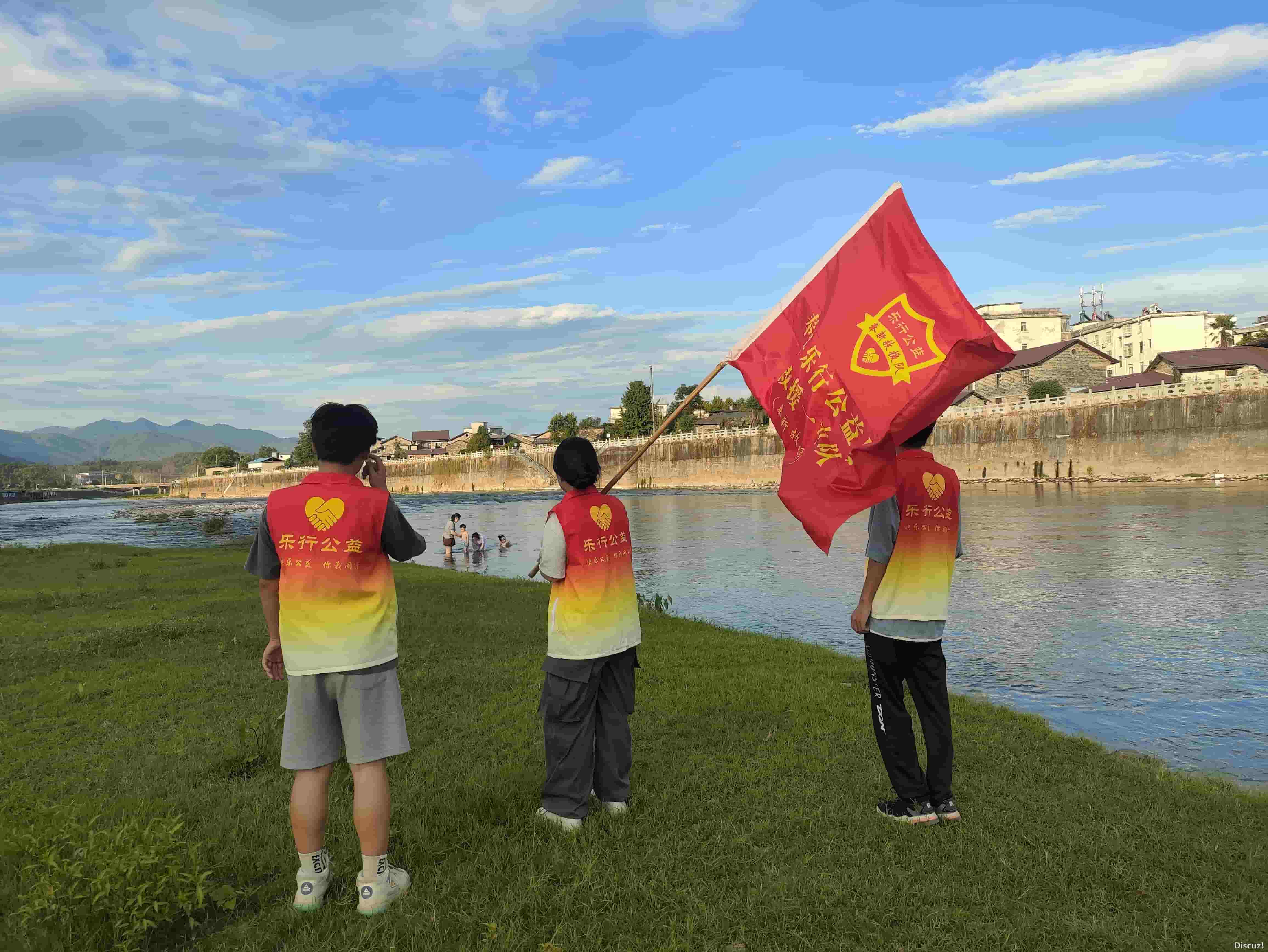 20240724(上富办事处防溺水巡河） (8).jpg