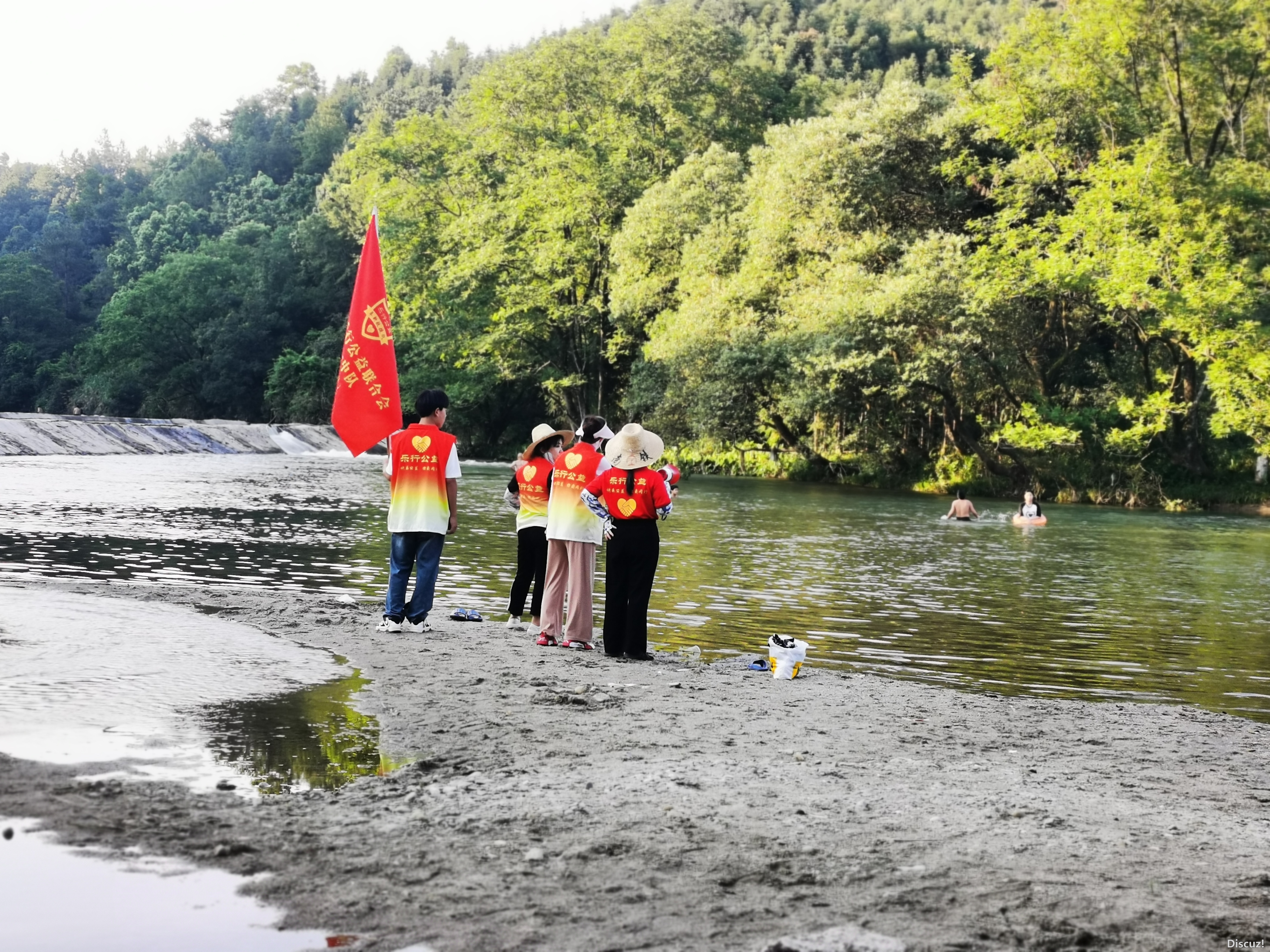 20240806(上富办事处防溺水巡河） (2).jpg