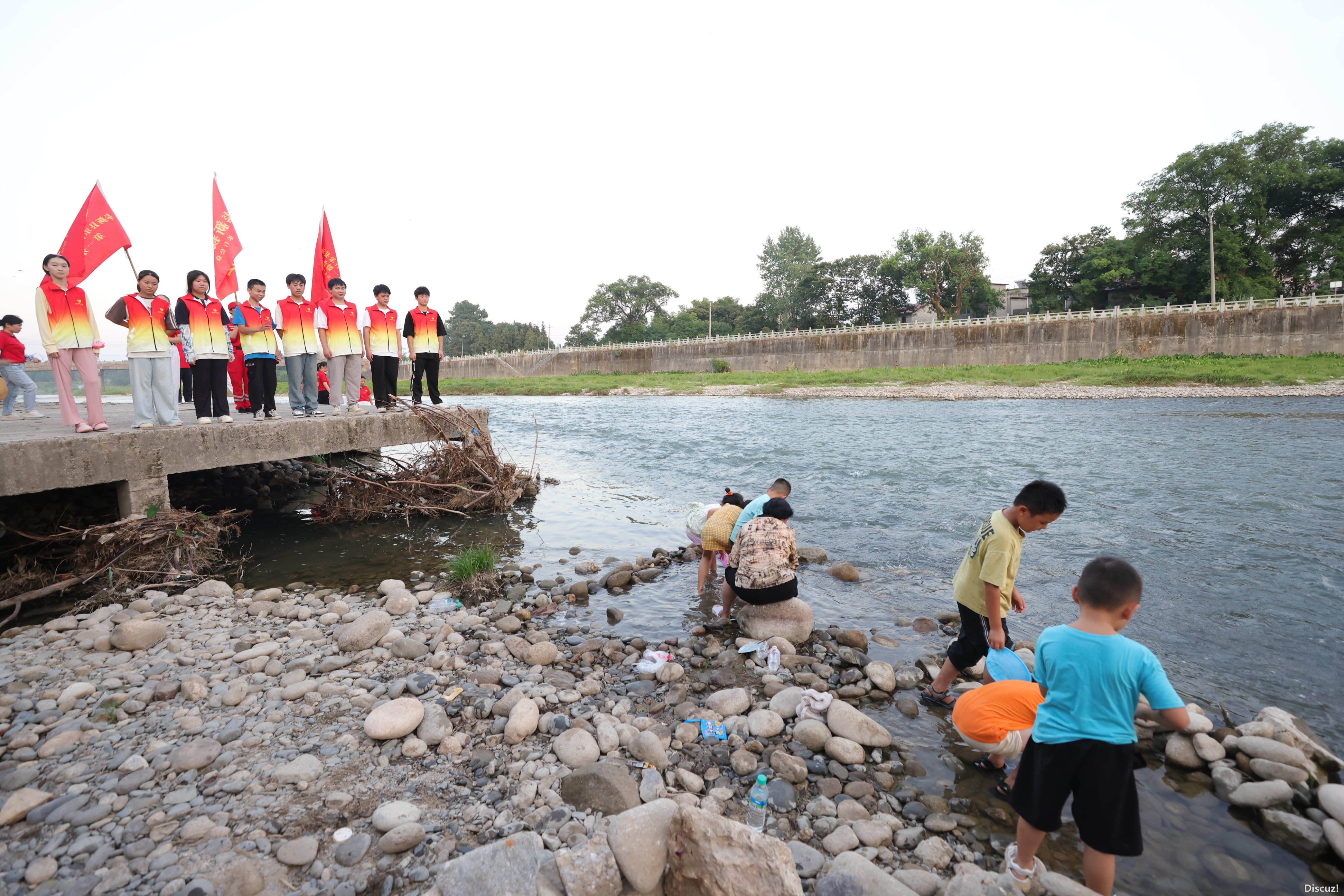 20240808（上富办事处防溺水巡河） (10).jpg