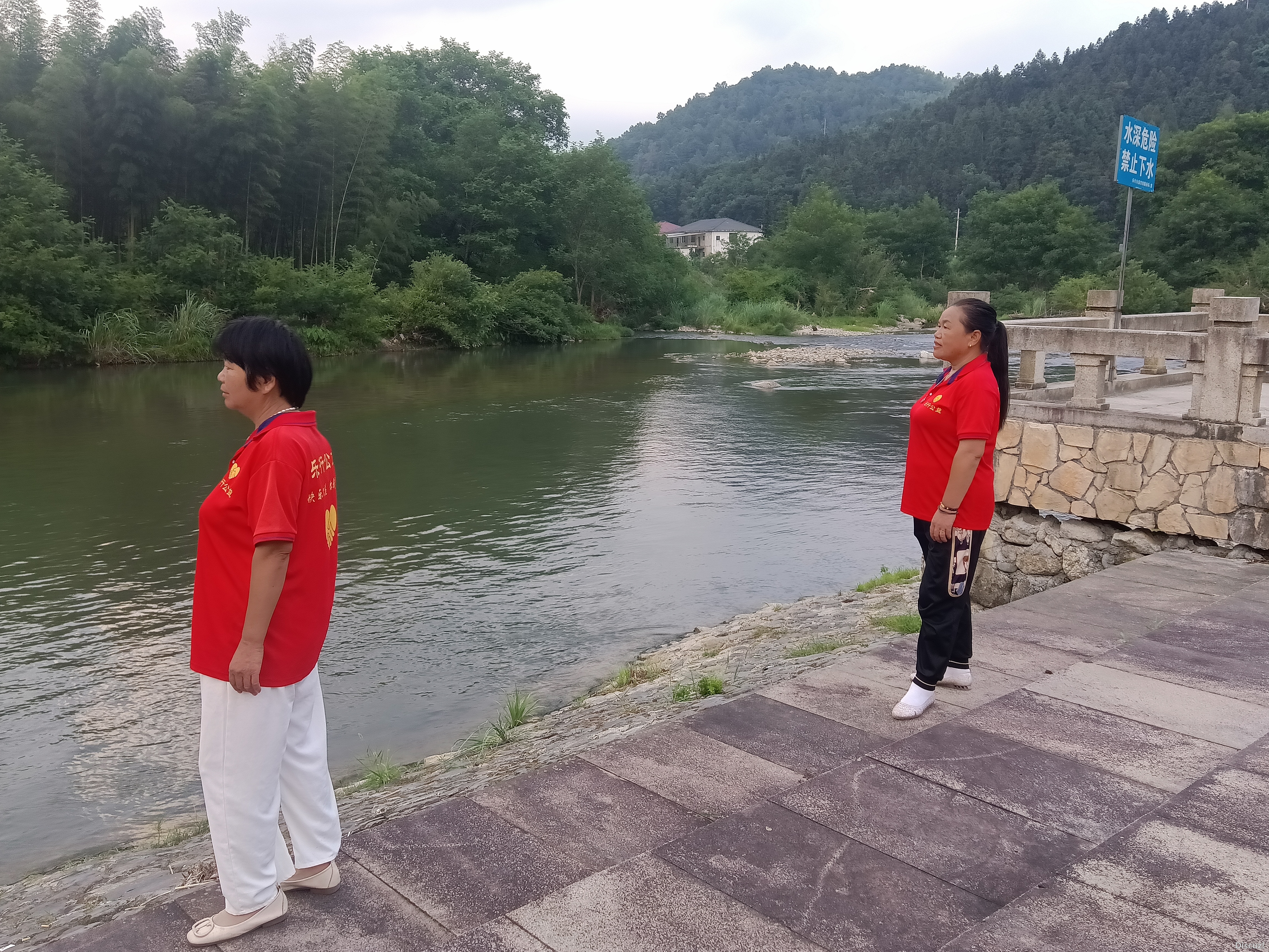 20220822（甘坊办事处防溺水巡河） (4).jpg