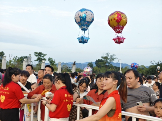 fc5c7fb50662a861b2bce7db606fce4.jpg