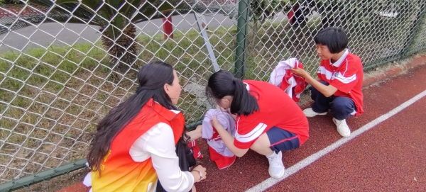 2026.05.11 协助特校助残日活动 (16).jpg