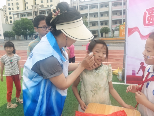 2026.05.30 童心向阳，快乐六一 (28).jpg