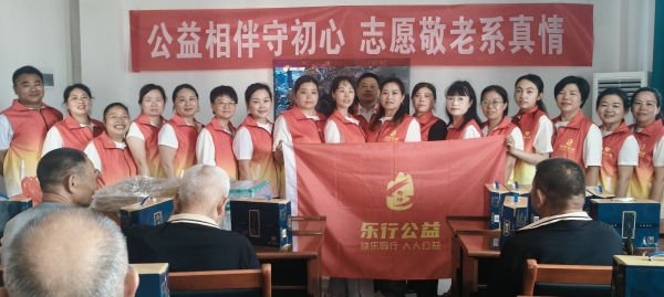 2026.06.17 宋埠敬老院文艺慰问活动  (1).jpg