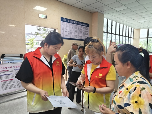 2026.07.02 上富协助人民医院做两癌筛查 (11).jpg