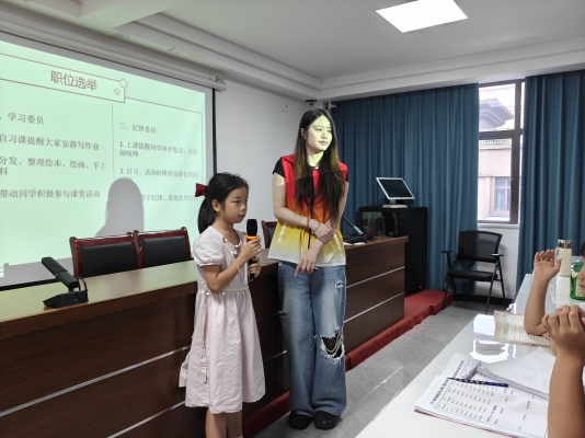 2026 七彩课堂圣殿班  (2).jpg