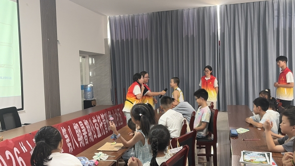 2026.08.05 龙山班暑假乐行公益小课堂 (16).jpg