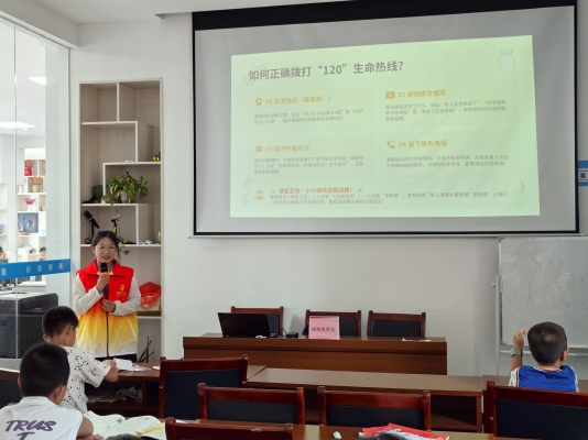2026.08.20 金沙湾班暑假七彩课堂 (23).jpg