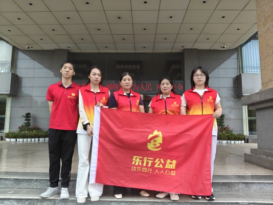 2026.09.20 协助县委办丰收节接贵宾活动 (1).jpg