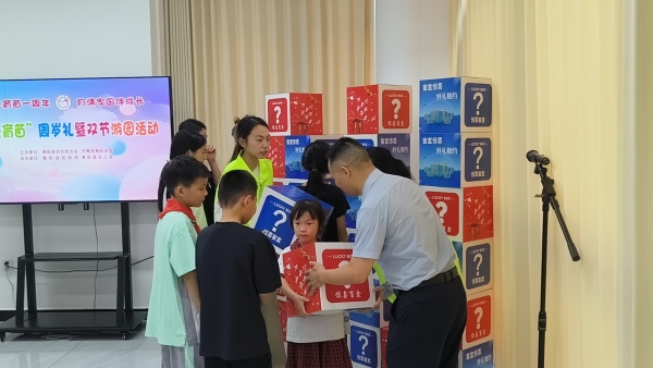 2026.09.26 协助妇联开展奉心育苗活动 (2).jpg
