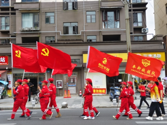 2026.10.01 喜迎国庆共绘美好 (176).jpg